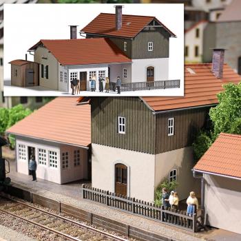 Sondermodell „Bahnhof Rothenstadt“ in Kooperation mit der Firma Busch